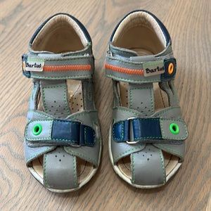 Toddler boy leather sandals